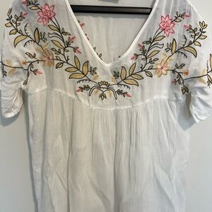 VICI White Floral Top